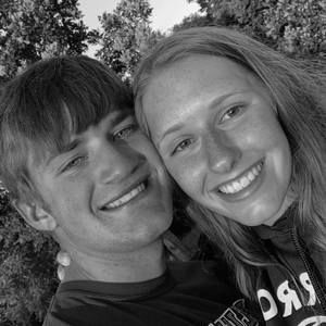 Meet your Posher, Macy